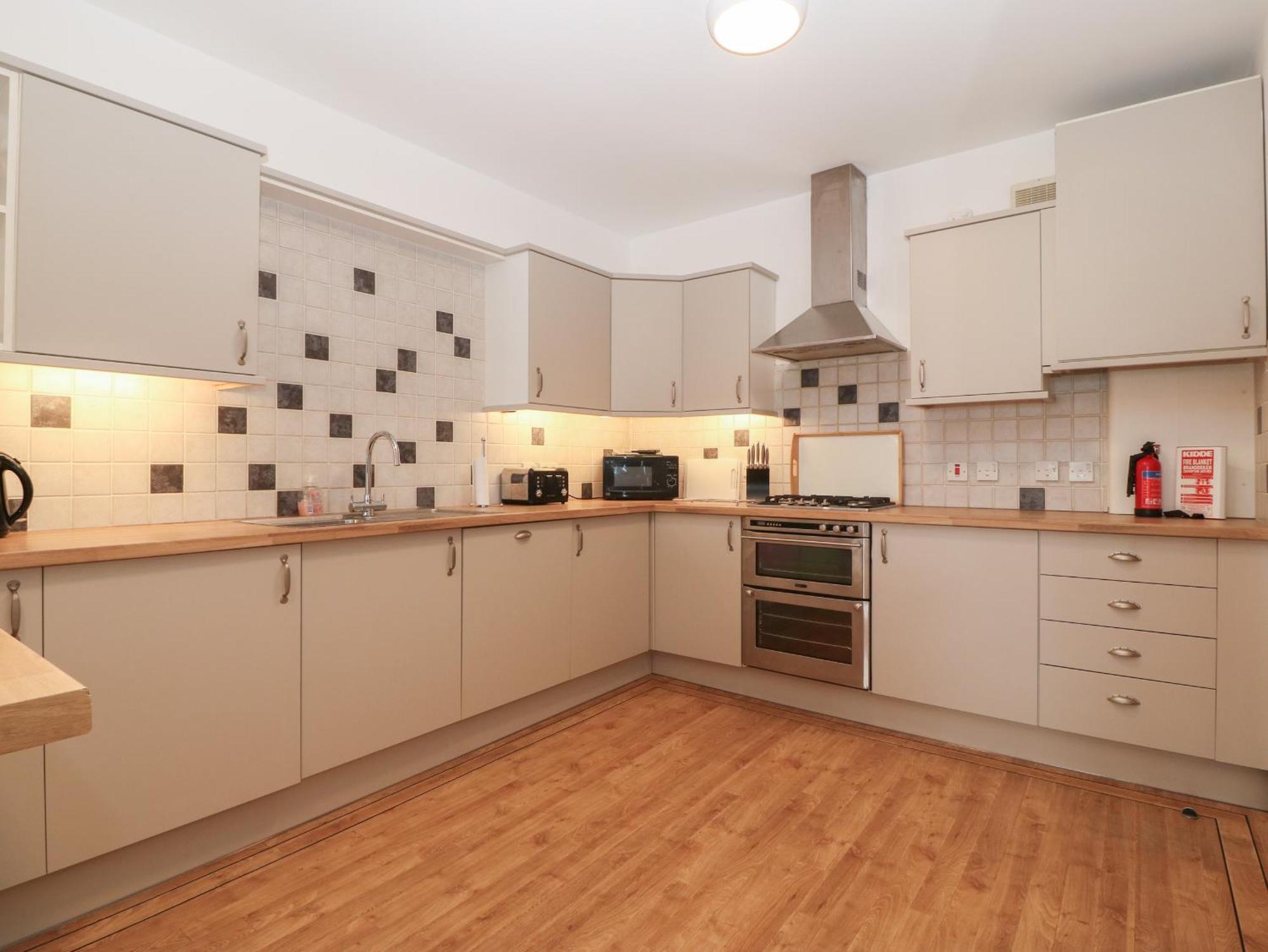6 West End Point Appartement Pwllheli Buitenkant foto